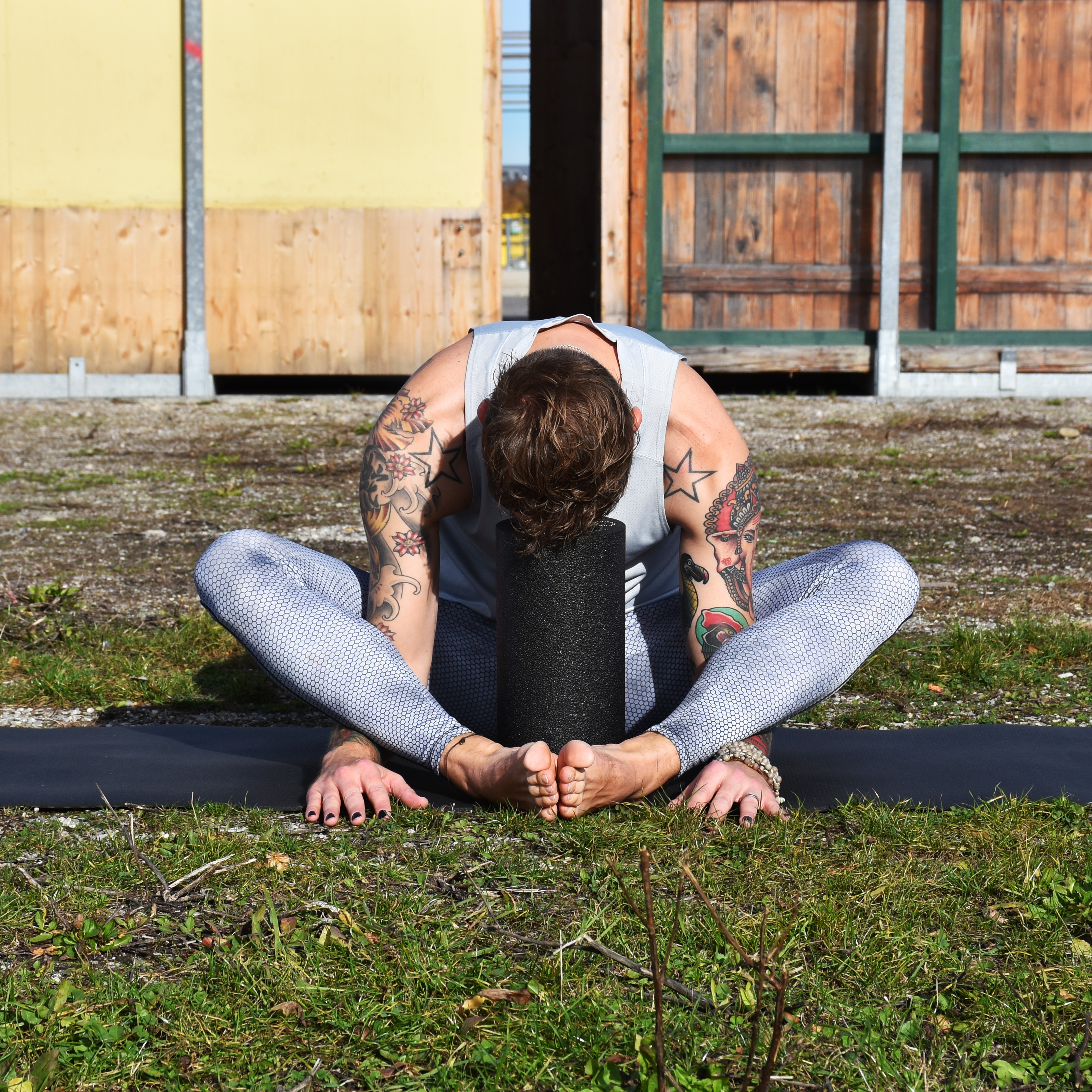 Eine Runde Sache – Yoga mit der BLACKROLL