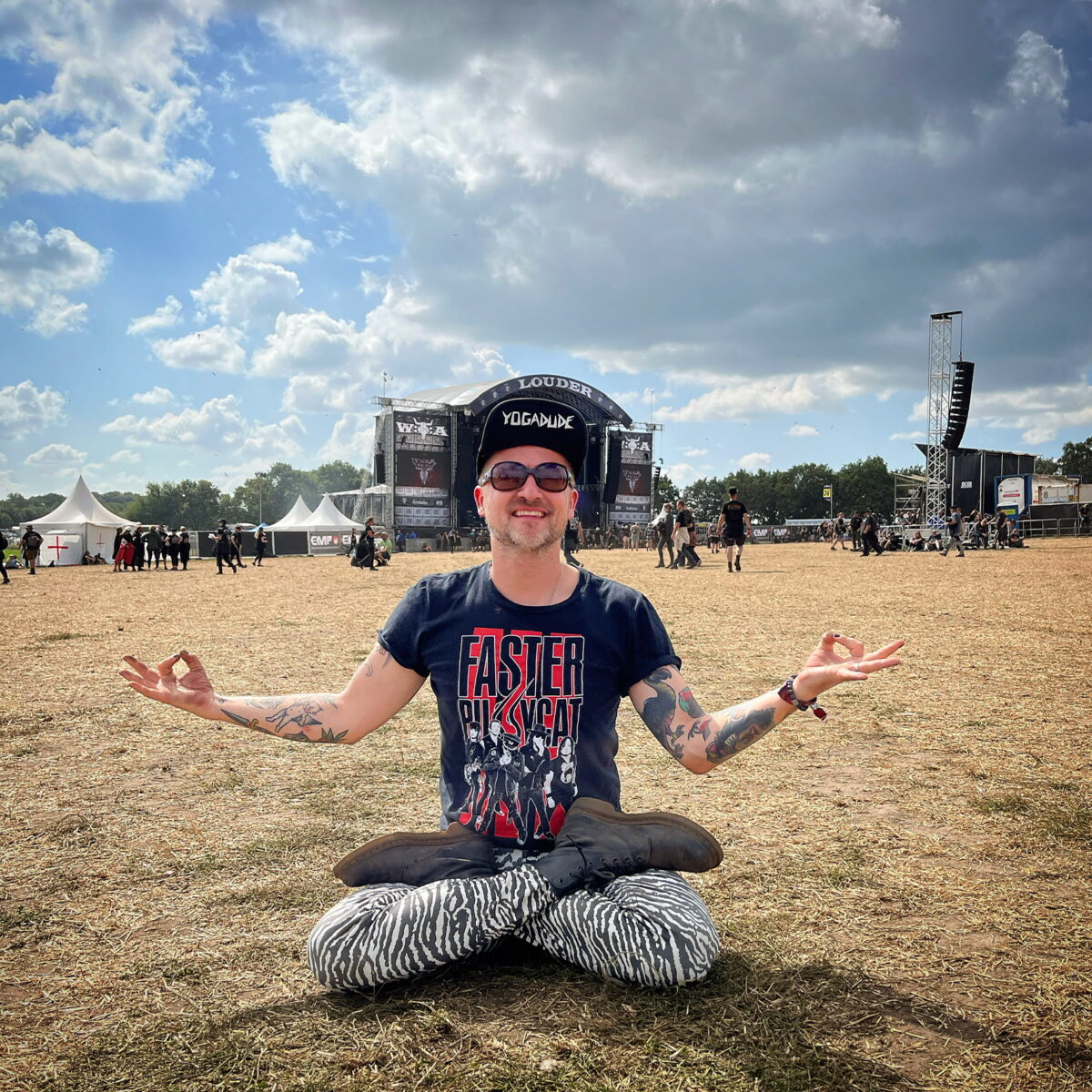 Mein erstes Mal – Metal Yoga beim Wacken Open Air